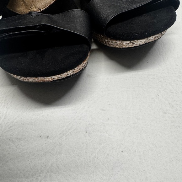 Modzori Olivia reversible Black and Tan Women's Wedge Sandals size 12 - Picture 8 of 8